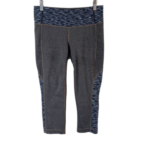 Athleta Women's Splits Revelation Capri Leggings Size M 983256 Gray Blue Print - Picture 1 of 9